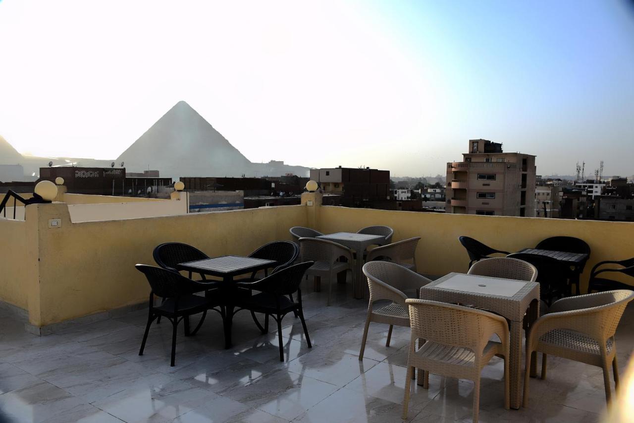القاهرة Grand Pyramids View Hotel المظهر الخارجي الصورة