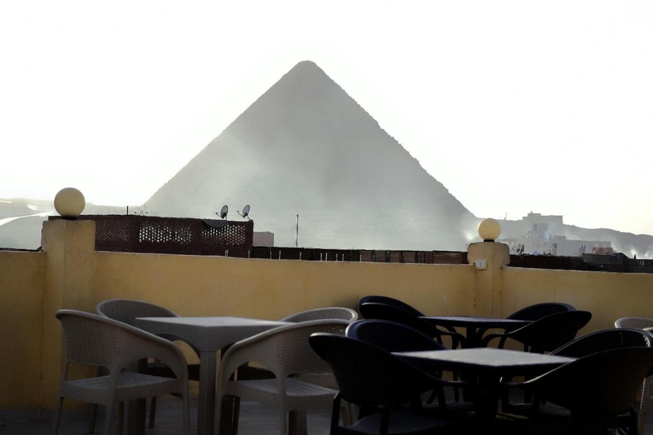 القاهرة Grand Pyramids View Hotel المظهر الخارجي الصورة